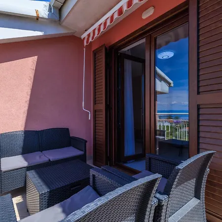 Valdina Appartamento Malinska